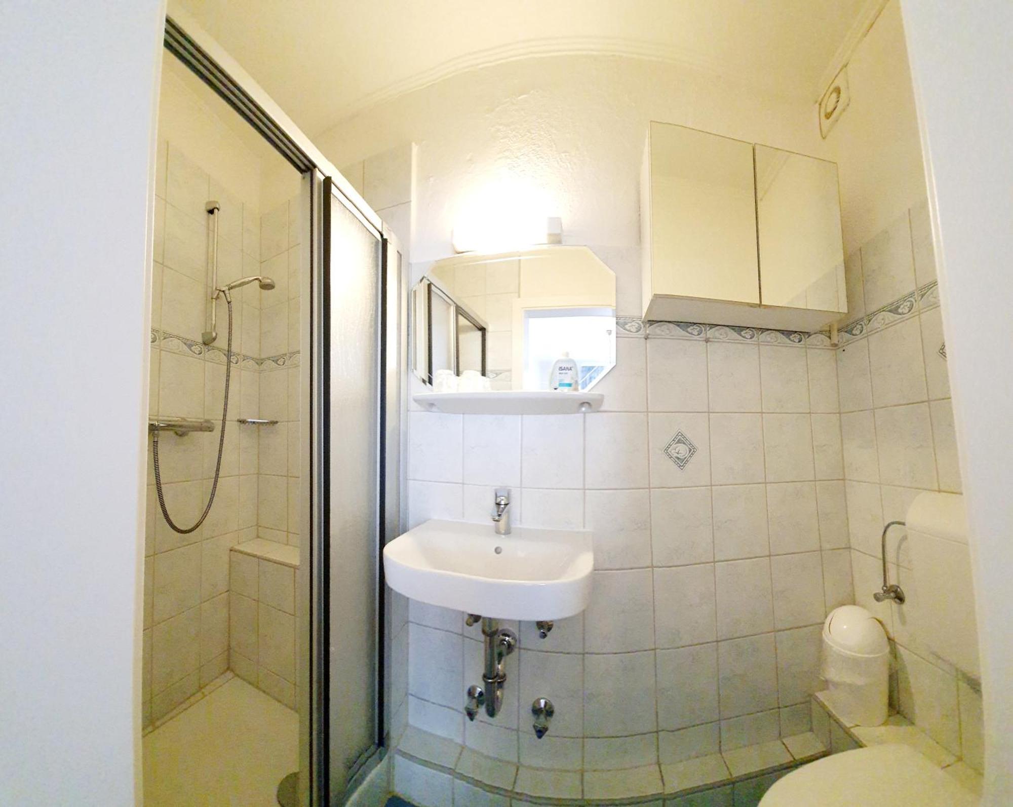 Guest house Hotel-pension Haus Hubertus 2*