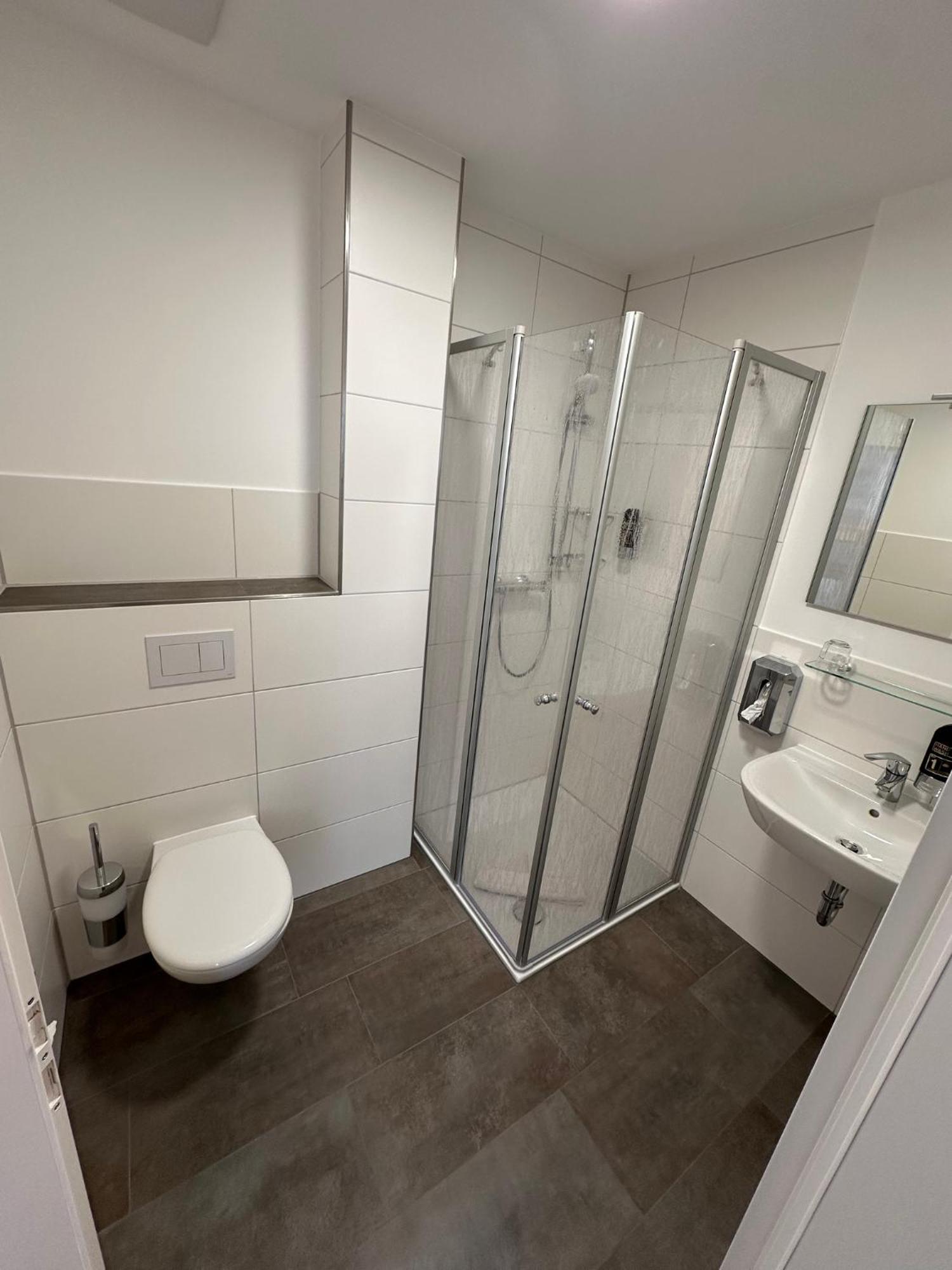 Guest house Hotel-pension Haus Hubertus 2*